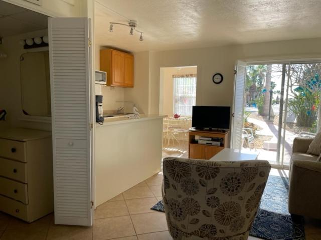 Sea Club I Apartment Лонгбоут Кий Екстериор снимка
